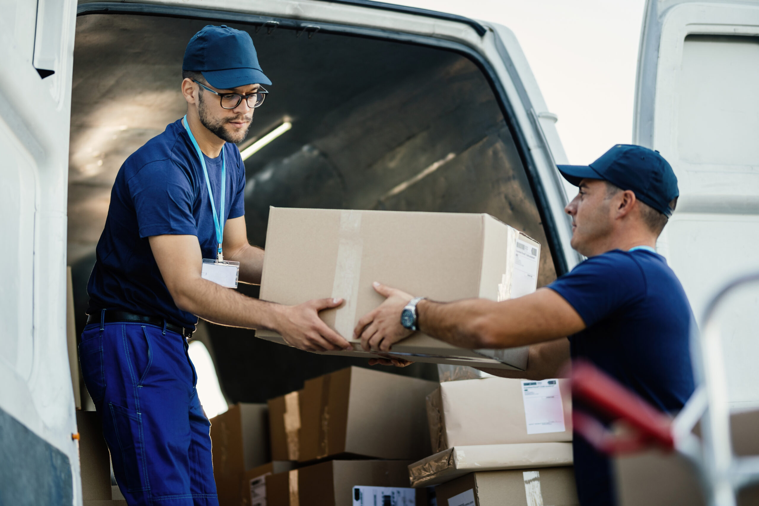 StoreHouse24 licensed packers and movers in Noida